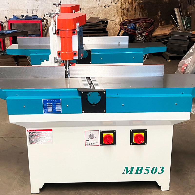 Planador de madeira industrial personalizável 4 mm Planador de superfície espiral profunda com 2,2 kW de potência